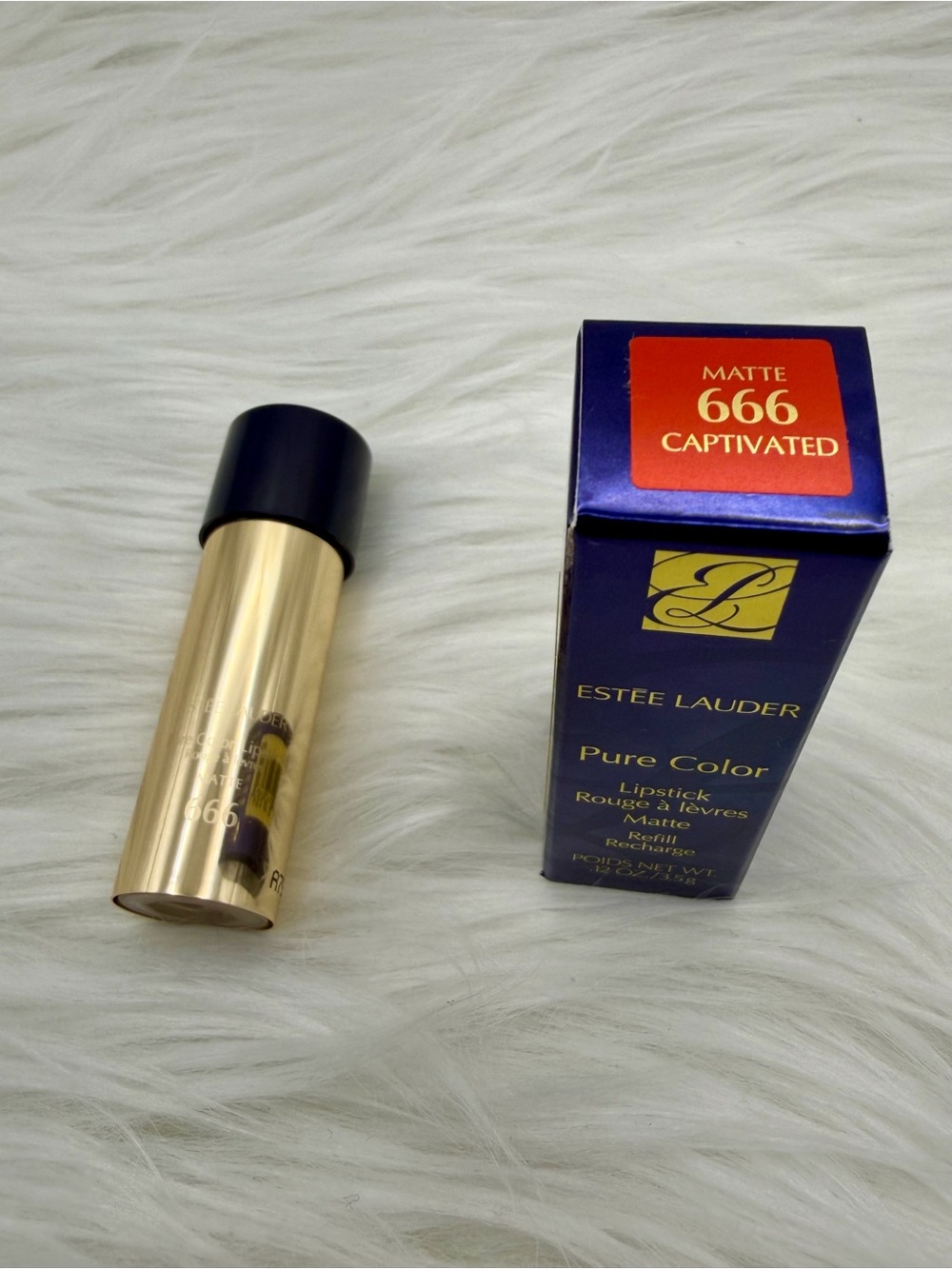 BNIB Estée Lauder Pure Color Matte Lipstick Refill - 666 Captivated